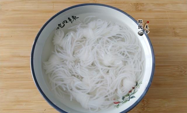 食物|一道好吃不长肉的凉拌菜,无油0脂肪,夏季减肥记得吃哦