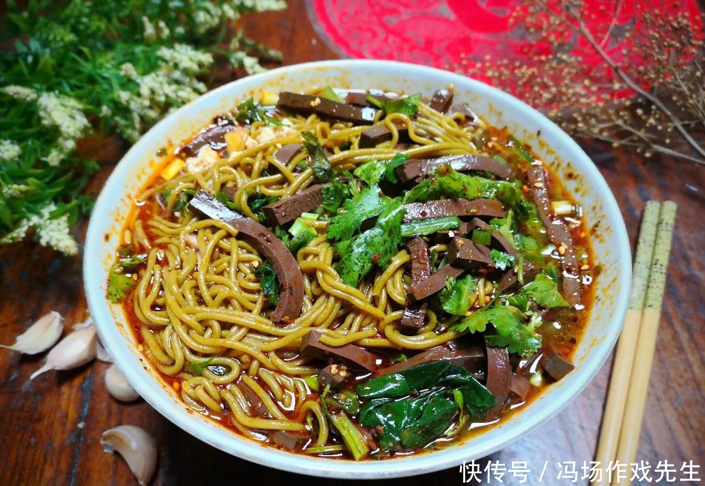 营养|天凉了,就爱吃这饭,10分钟做好,一碗下肚又香又饱,营养好消化