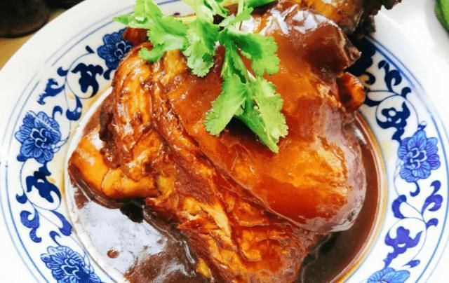 酥软|卤猪蹄,调卤汁很多人会出错,用它调汁,酥软喷香,大人小孩爱吃