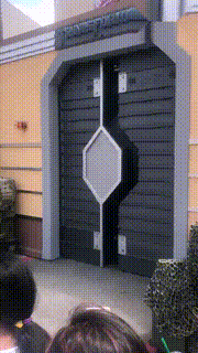 GIF|搞笑GIF：你们三再看啥玩意