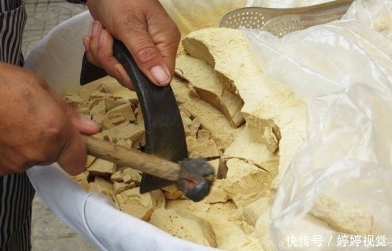 辣条|“已消失”的80后零食,我赌20包辣条,全吃过的已经当叔叔了