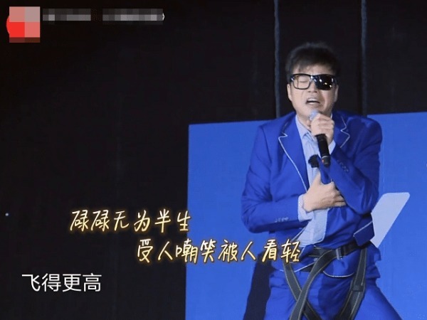  悲凉|当所有人看到王迅在笑的时候，我却看到了一丝悲凉