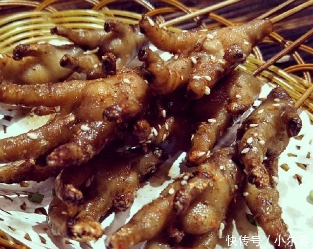 金针菇|女生喜欢吃却不好意思点的5种烧烤,男生可要记得偷偷为她点一份