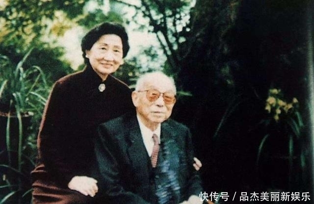 囚禁|一年吃掉老蒋一个团的军费，张学良被囚禁52年，都在享受什么？