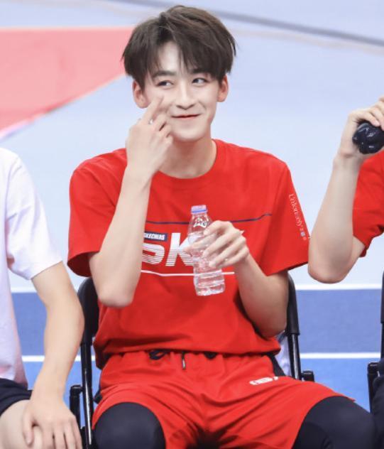 李汶翰|《超新星全运会》出现《以家人之名》经典情节,李汶翰谈团队解散