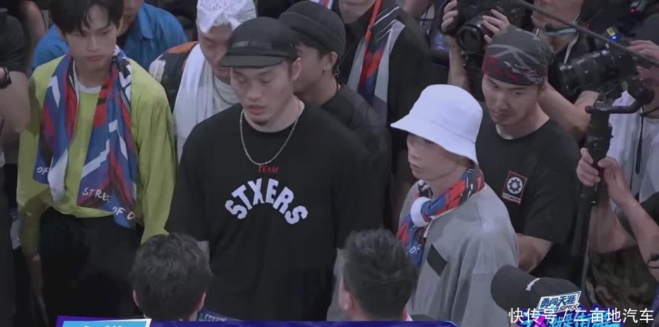 街舞|王嘉尔两次败给王一博,选手点评一针见血,张艺兴两连胜但问题明显