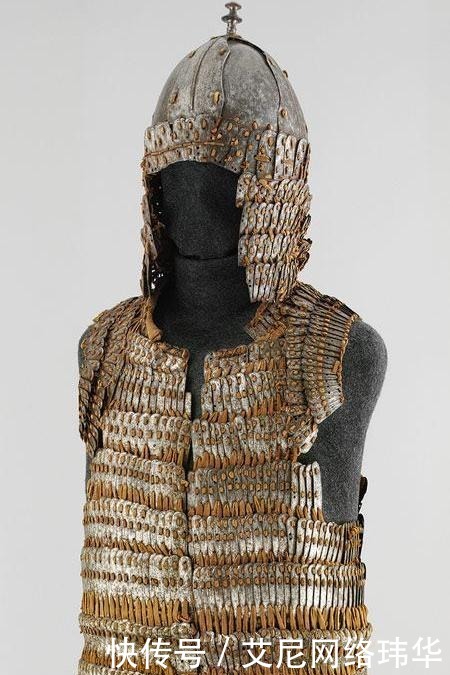 岳飞用过|名将岳飞的作战装备,刀鞘上镶嵌宝石,兵符上刻满古文!