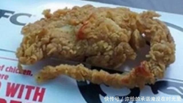 男子|男子炸鸡店吃到炸“老鼠”,去找经理对峙,经理的话让他汗流浃背