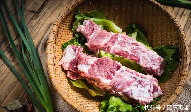 血水|不管炖什么肉,万万不要直接焯水!多加1步,肉软嫩无腥味!