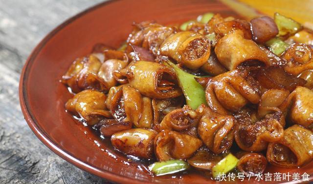 简单|尖椒炒肥肠简单易学,营养美味