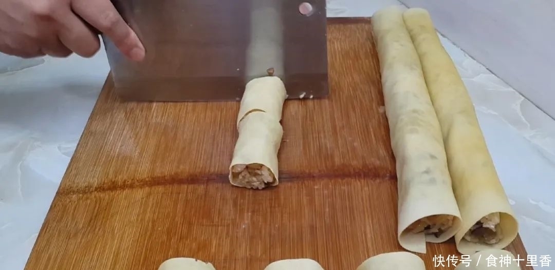 孩子|糯米又出新吃法,加2把红枣,个个焦脆又软糯,出锅孩子抢着吃