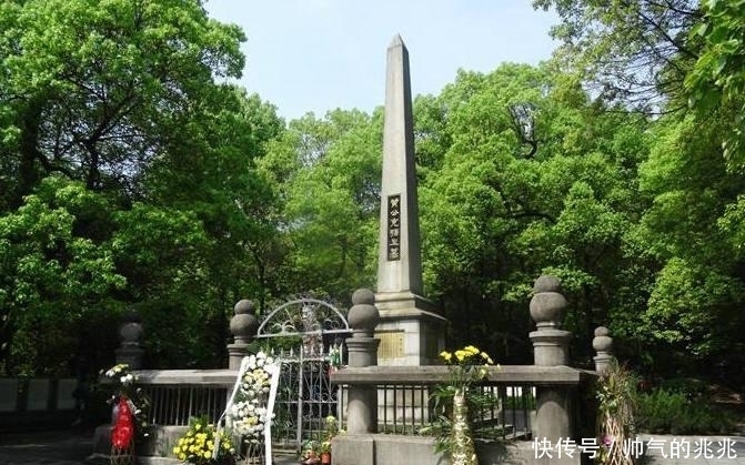 起义|革命家黄兴在辛亥革命后,为何销声匿迹了,他最后为何吐血而死?