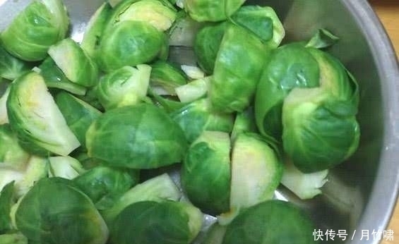  抱子甘蓝|这菜比牛奶补钙，体质变好了，个头嗖嗖长，保护视力