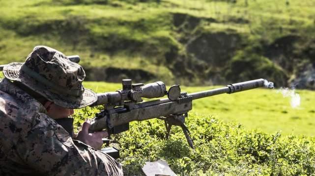  士兵|战场上，狙击手正确的击杀顺序是什么？优先打军官最傻