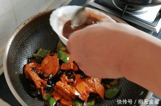家人|改进鱼香豆腐,三个关键点,就让豆腐入味,色香味俱全,家人赞!