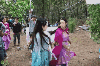 GIF|搞笑GIF:你们说这车有多猛啊。