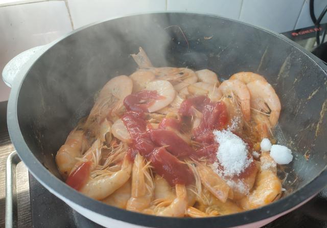 中餐厅|《中餐厅》中黄晓明最拿手的茄汁大虾,做起来非常简单又好吃