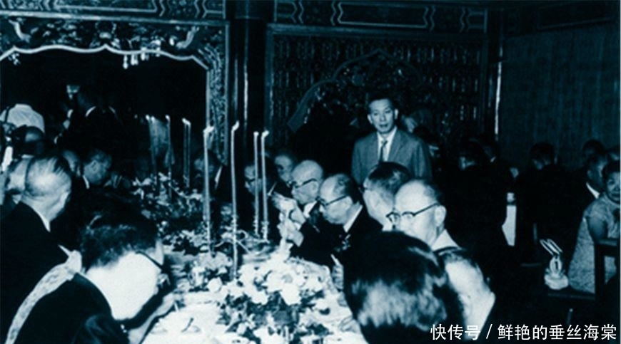 白酒|民国时期的国酒是什么? 地位很高, 重要场合都在喝, 现在成了茅台