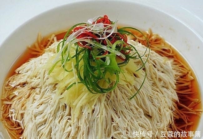 外国|外国米其林大厨挑衅中国厨师刀工,这道菜让他们闭嘴