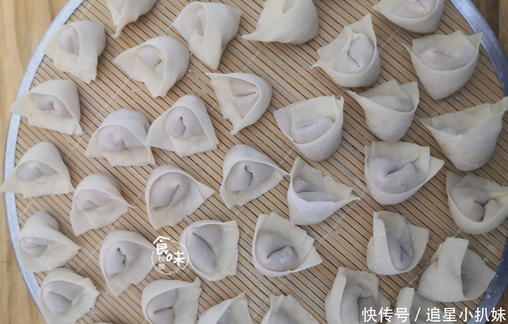 保证|煮馄饨时直接用水煮是大忌，多加一步，保证馄饨比买的更好吃