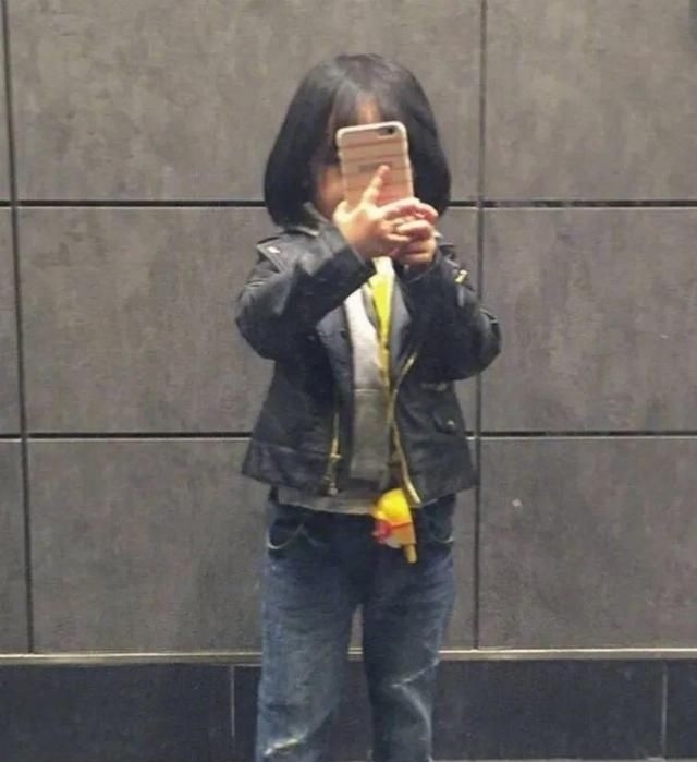 对镜|解锁对镜自拍技巧,分分钟在家拍出大片!