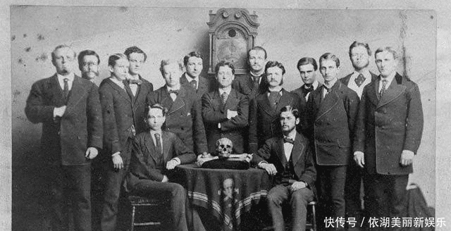  世界|人类史上最神秘的一个手势，真的是共济会操控世界的暗示？