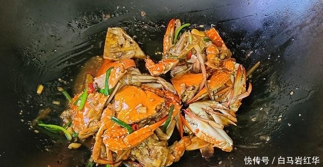  美味|蒜蓉螃蟹的家常做法，很好吃的一道美食，简单美味，想吃就做