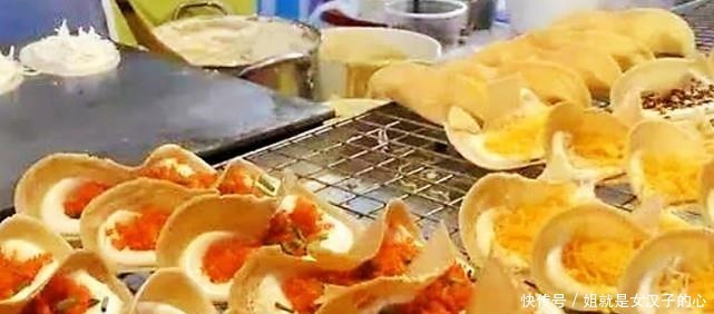 美女|90后美女摆摊卖“创意”小吃,一天卖300个,月收入过万元!