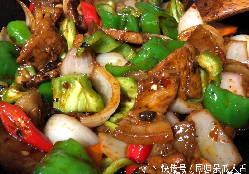 不腻|美味的“酱香回锅肉”肉片肥而不腻,酱香浓郁简单易上手
