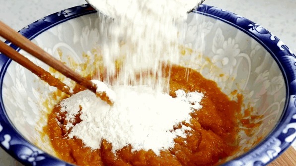 肉夹馍|这种南瓜千层饼,在家就能做,口感独特,馅料丰富,比肉夹馍还香