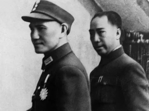  数目|46年戴笠坠机身亡，蒋介石派人清点他的财产，真实数目让人吃惊