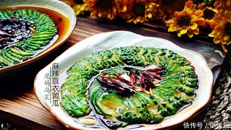 入味|2种方法切蓑衣黄瓜,柔软似水蛇腰,怎么扭都不会断,清脆入味快