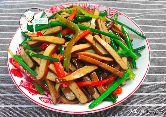 筷子|夏天,最该吃的不是韭菜,而是它,是素菜却比肉都香,停不下筷子