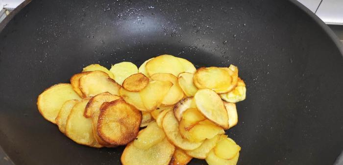 土豆片|青椒土豆片,怎么吃都不腻,简单又快手