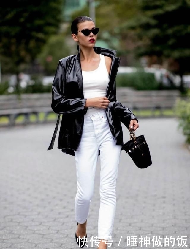 背心|一柜子衣服里，最常穿的居然是它