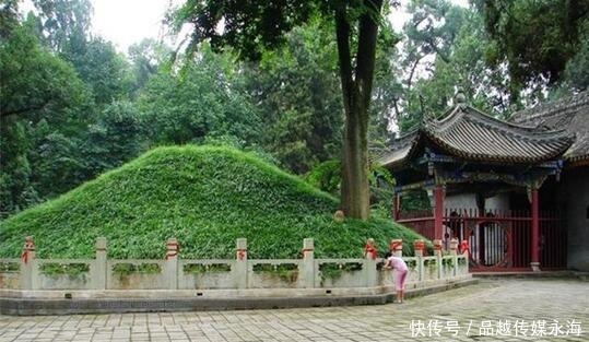 发现|诸葛亮墓1700多年无人敢盗,至今仍是个谜,坟上的大树很神秘