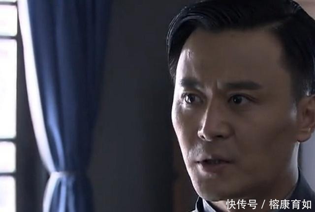 民国往事中,他饰演戴笠的特别形象,也是