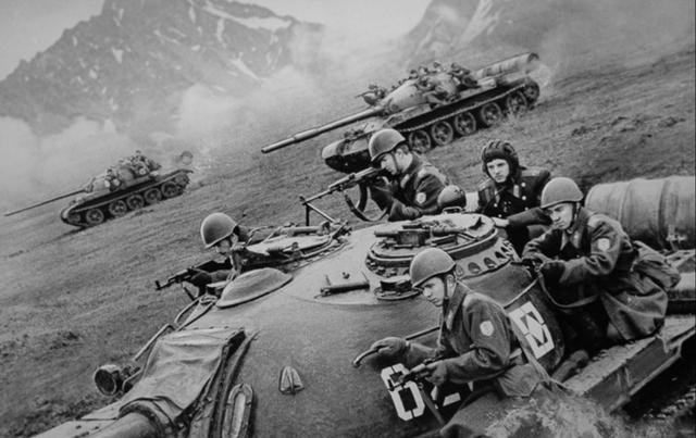 年代|70年代，强盛时期的苏联什么样？13张照片，兵强马壮