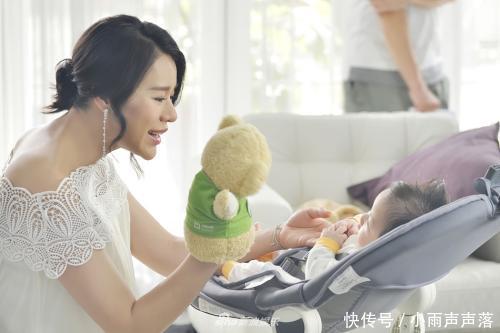  妈妈|1~12个月龄宝宝互动指南，妈妈和娃这么玩，宝宝越动越聪明