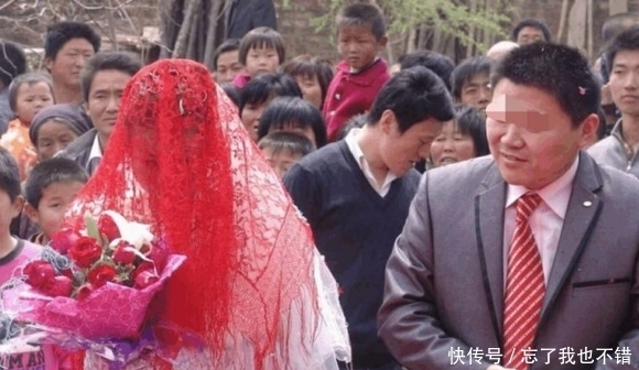 新郎|结婚当天，新郎为面子点燃十万元鞭炮，结果却悲剧了