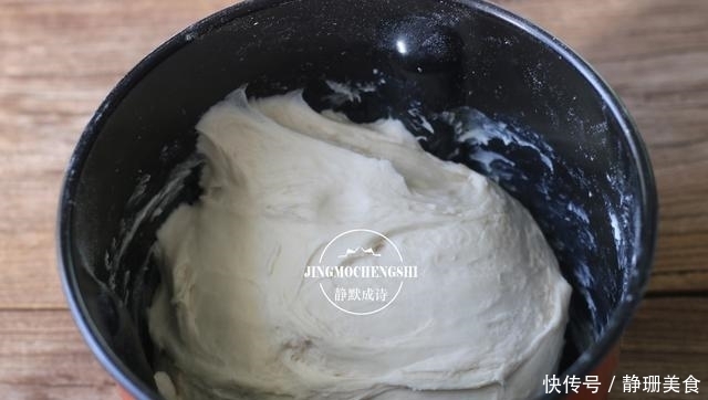  葱油饼|家常烙饼换个花样做，柔软多层，比葱油饼还香，凉了依然柔软