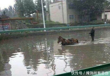 搞笑段子|搞笑图片幽默段子笑话：哈哈，这个装置不错啊，防止考生作弊了