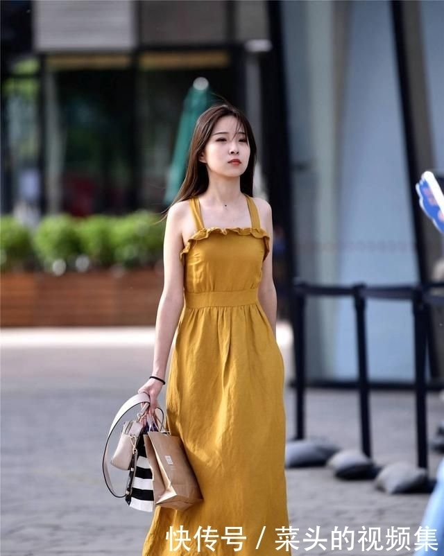  女神|女神街拍—提供一些关键词来聊天