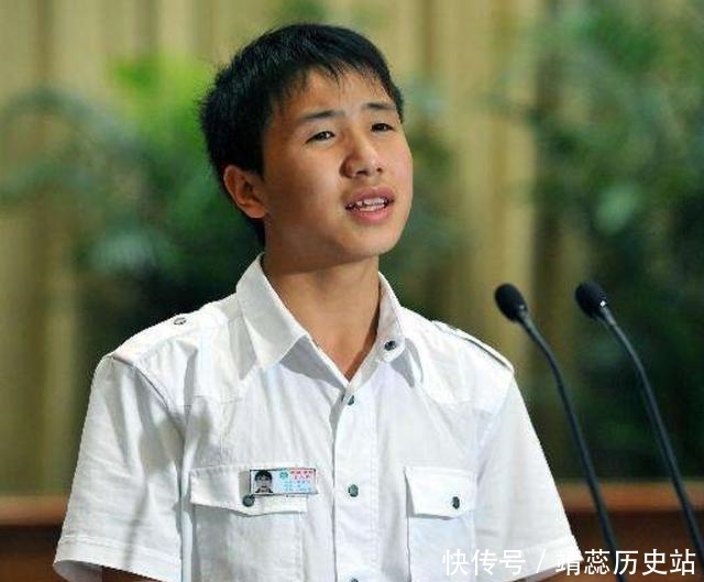 沦为|当初,那名在汶川地震中救下7人的小英雄,如今却沦为阶下囚