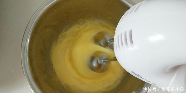 简单|全蛋打发的老式鸡蛋糕,做法简单,一学就会,还是小时候的味道