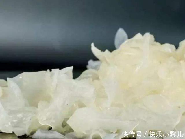 白皙|女人怀孕后,4物敞开吃,或助你排出胎毒,宝宝出生后皮肤白皙