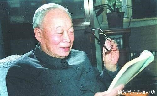 父亲|此人被同学取外号,父亲知道后把外号改真名,如今这名字响彻中外