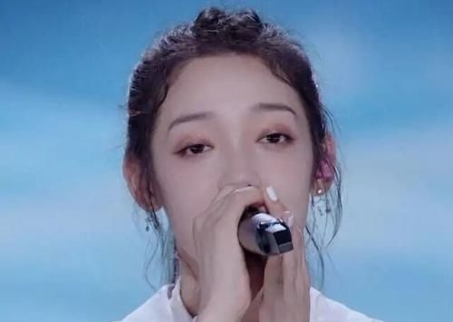 希林娜依|《创造营2020》赵粤后来者居上,再次力压希林登顶,出道位很稳定