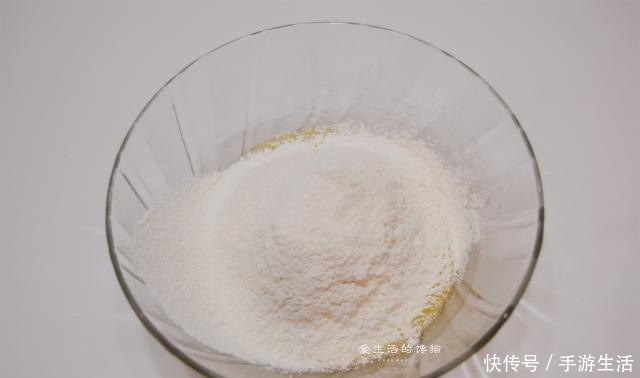 中秋|1个鸡蛋1碗面粉,手不沾粉就做好,酥香脆口,比月饼还好吃