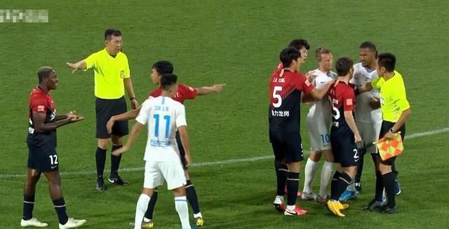 龙东|龙东为何与马里发生冲突?疑似龙东被告状+遭撞倒在地